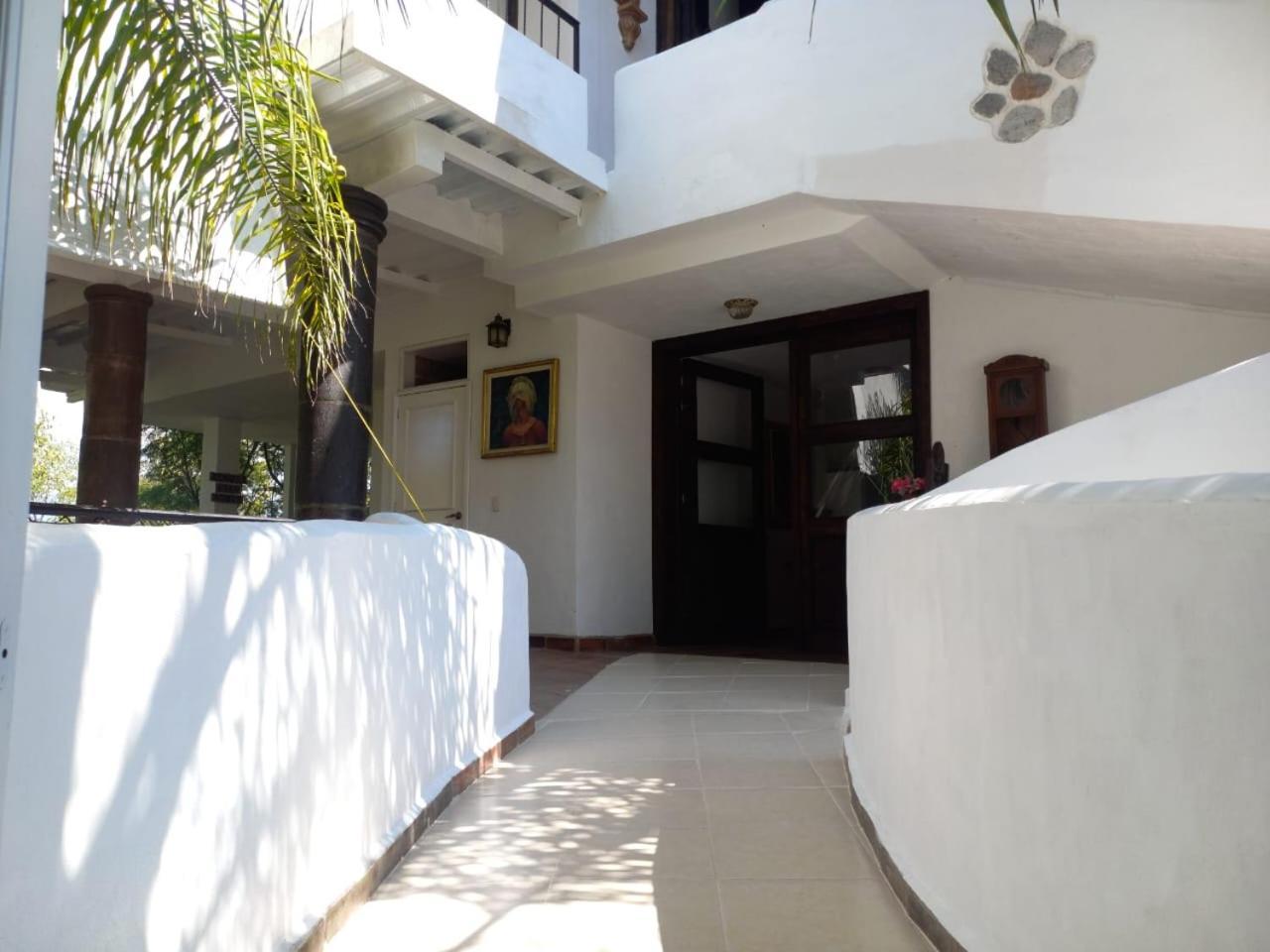 Solache Inn Zitácuaro エクステリア 写真